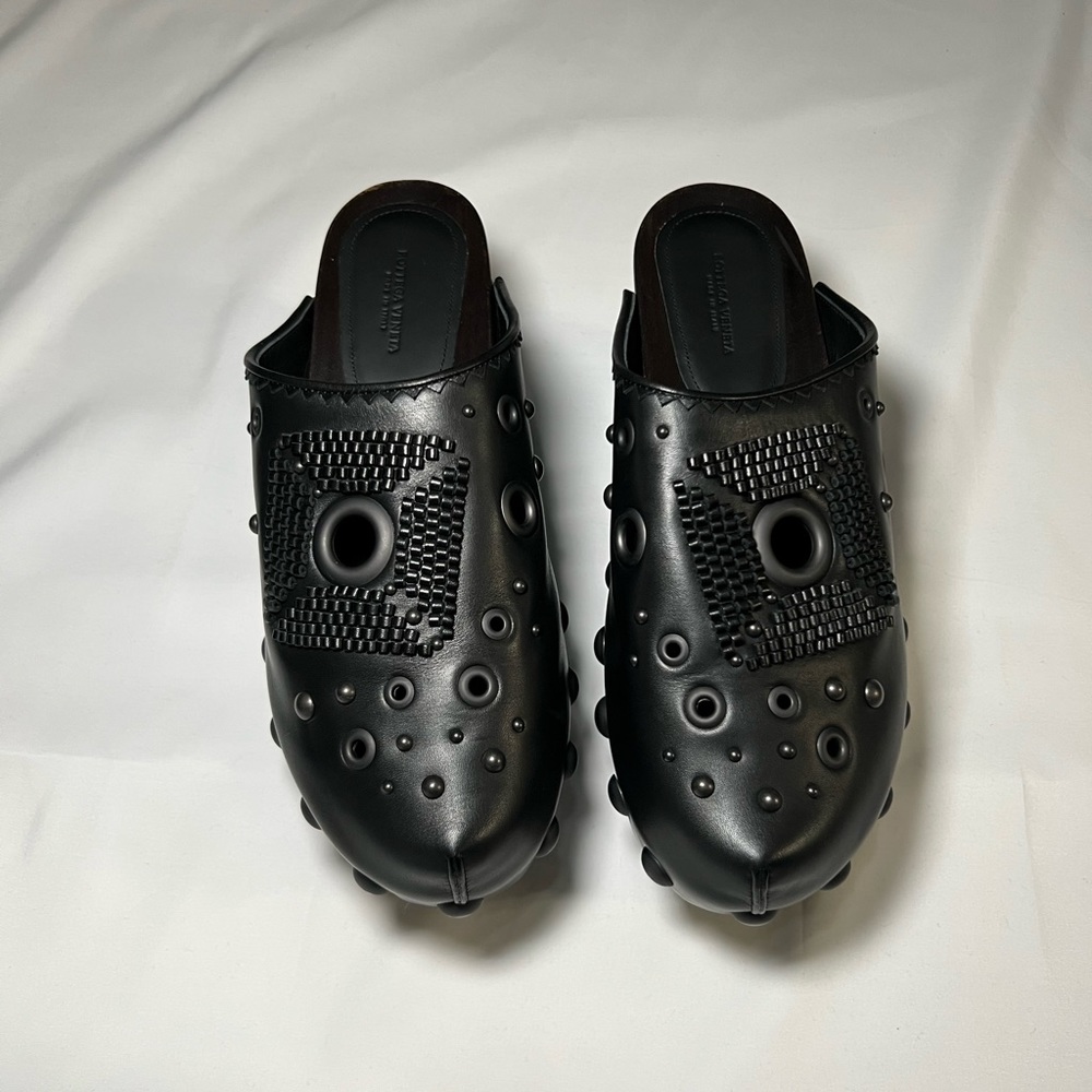 Bottega Veneta Leather Clogs